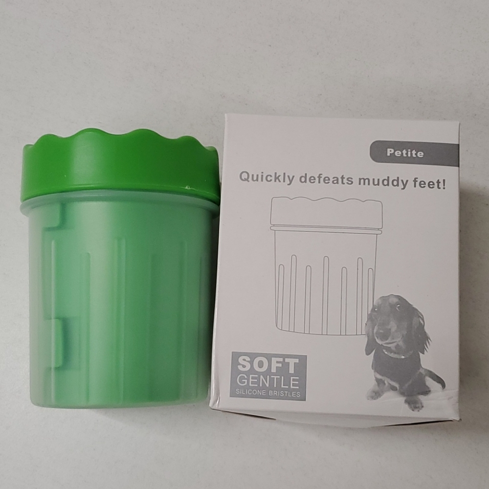 PET FOOT CLEANER CUP.